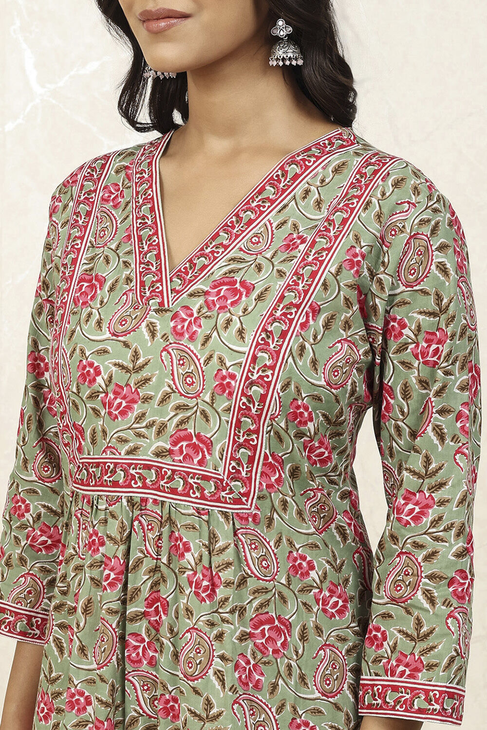 Pink Cotton Screen Printed Unstitched Suit Set image number 2