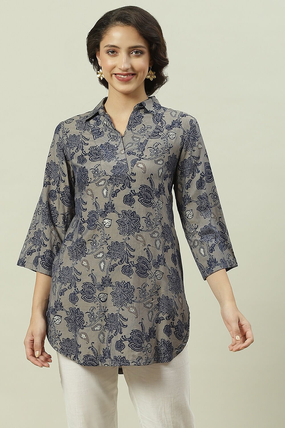 Simple short discount kurti design