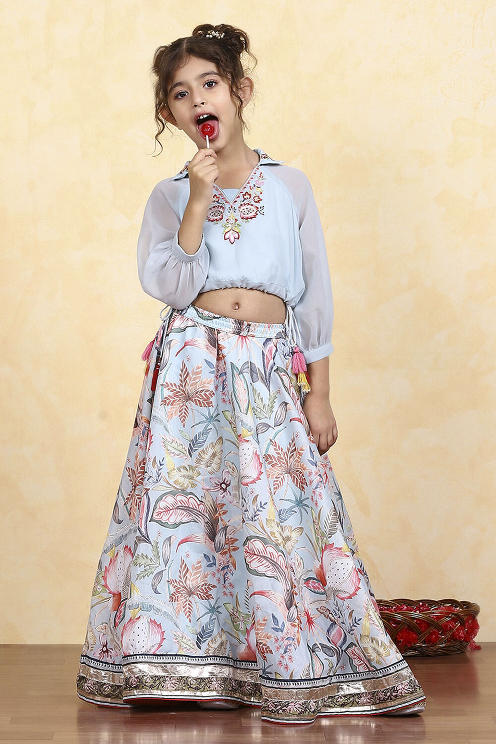 Blue Georgette Dyed Relaxed Lehenga Set image number 6