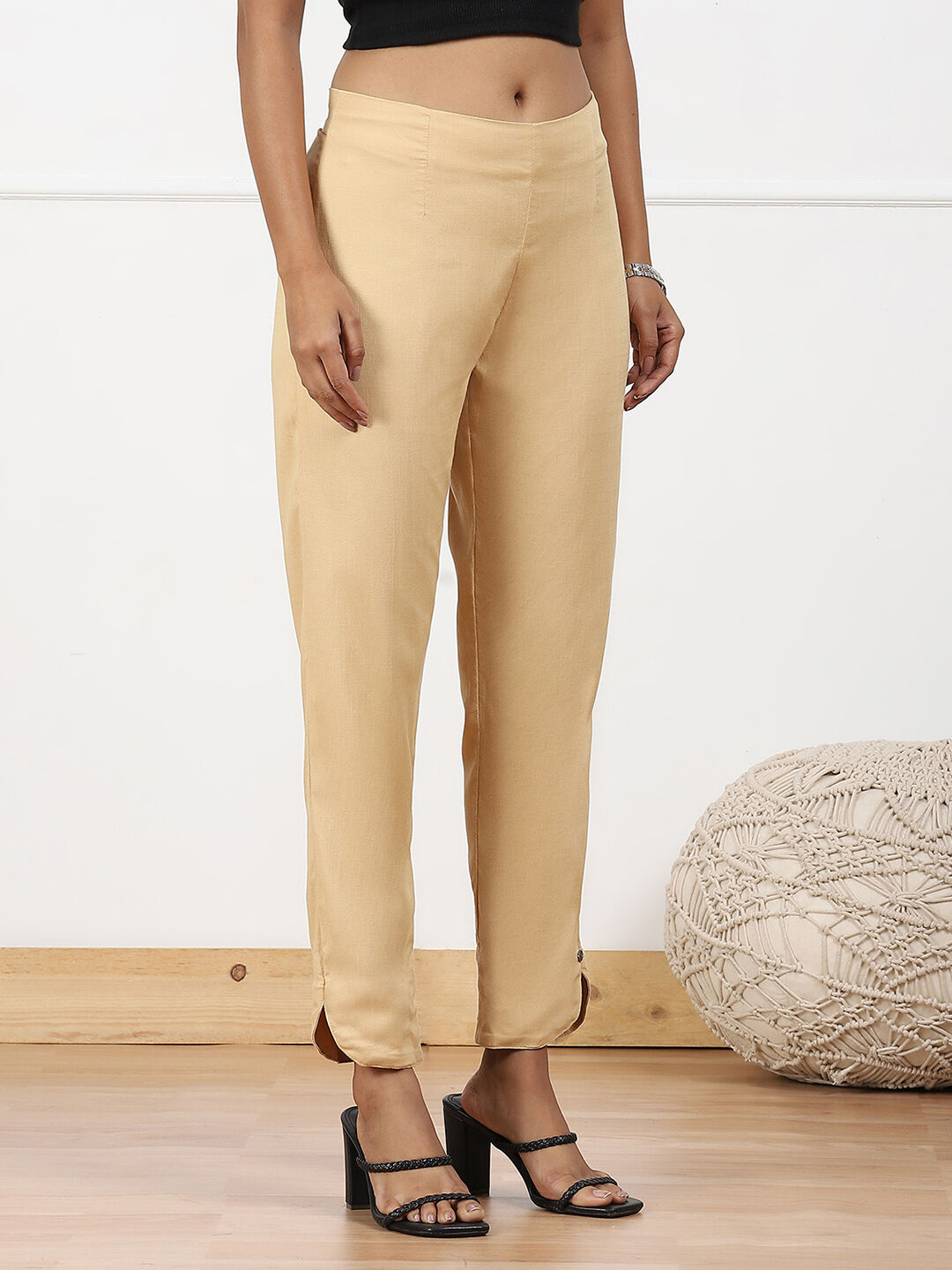 Beige Viscose Lycra Solid Pant image number 3
