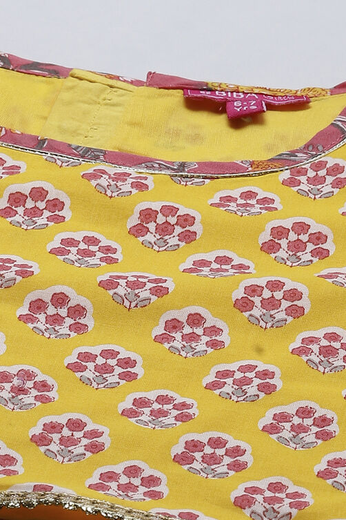 Yellow And Pink Cotton Girls Lehenga Set image number 1