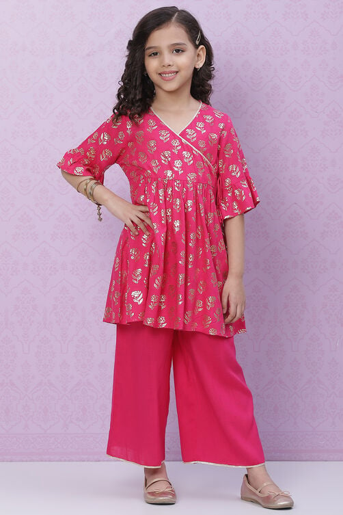 Pink Berry Rayon Straight Printed Top image number 0