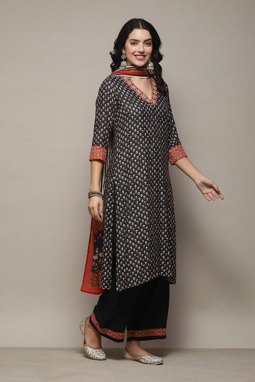 Charcoal LIVA Straight Kurta Palazzo Suit Set image number 6