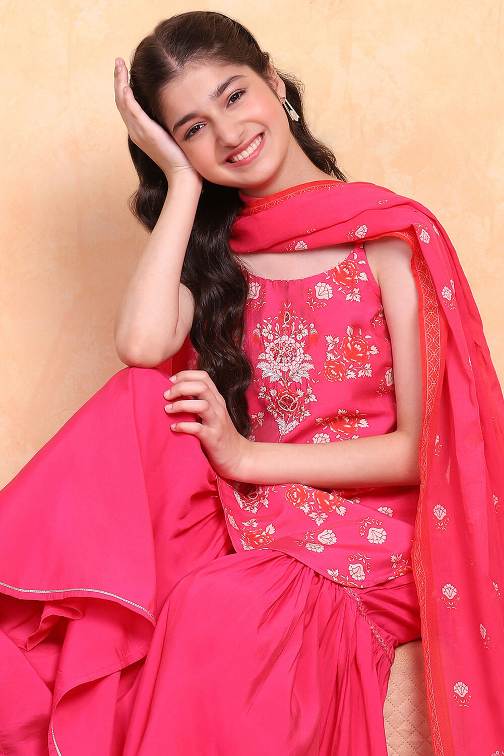 Pink Floral Printed Straight Suit Set image number 7