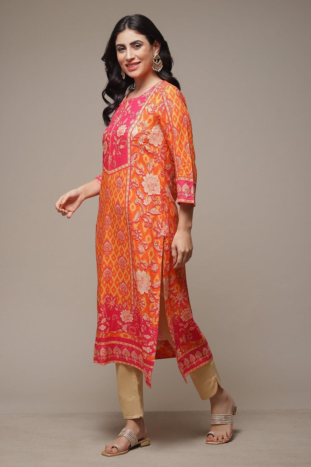 Orange LIVA Straight Printed Kurta image number 2