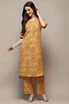 Yellow Rayon Straight Kurta Set image number 0