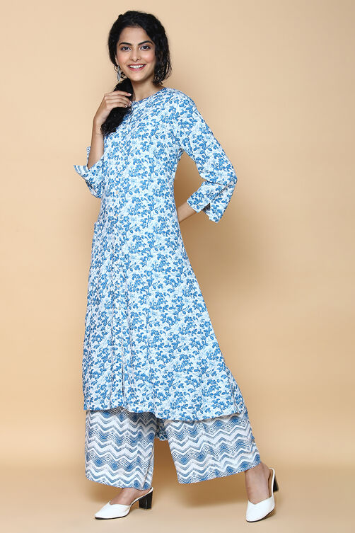 Blue Rayon Straight Kurta Pants Set image number 2