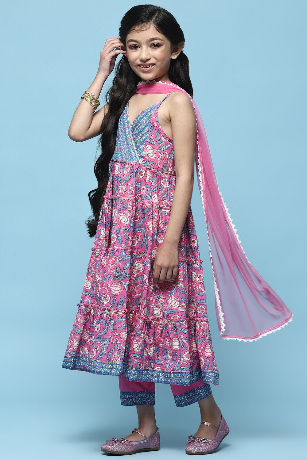 Pink Cotton Tiered Kurta With Palazzo & Net Dupatta  image number 4