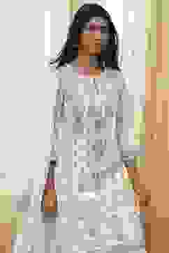 Off-White and Blue Cotton Straight Suit Set image number 7