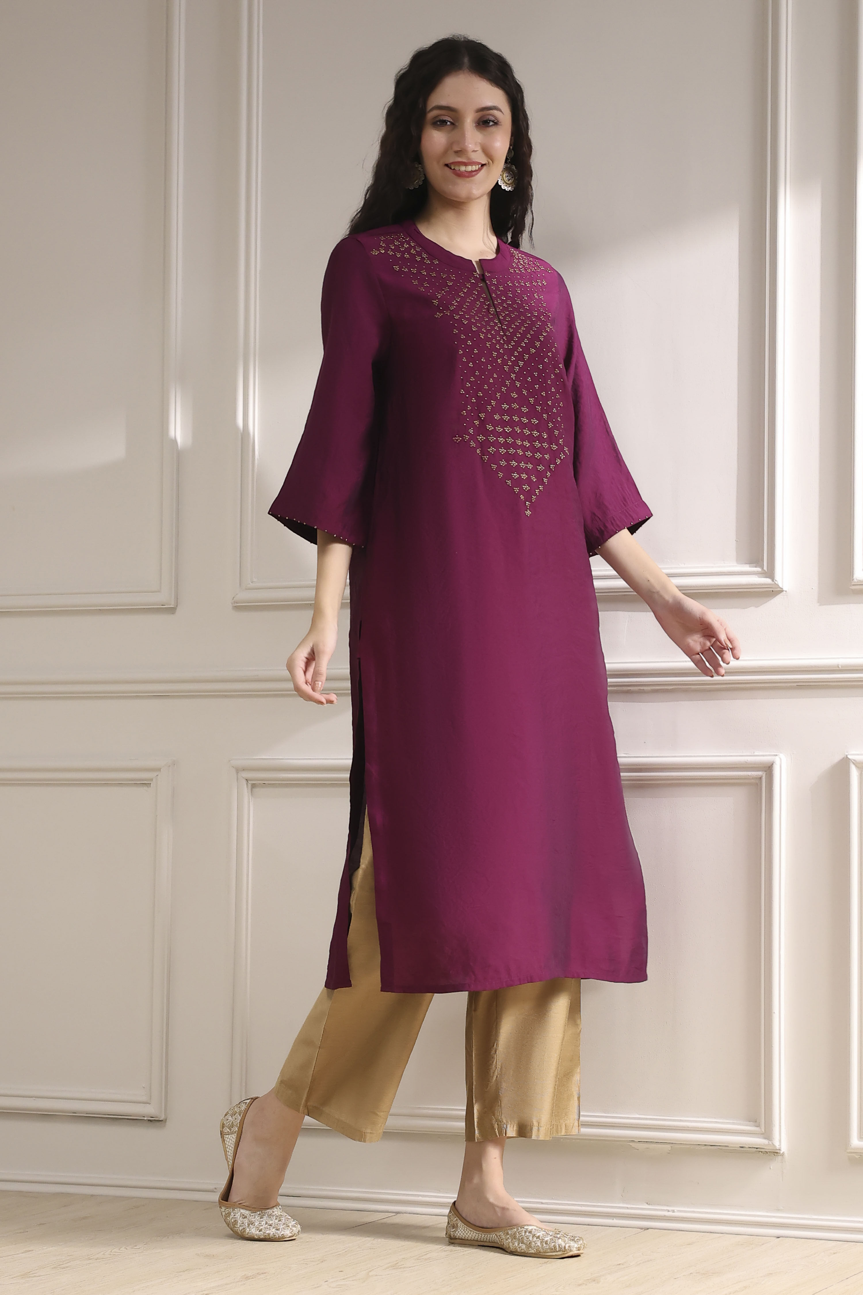 Berry Dyed Straight Kurta image number 4