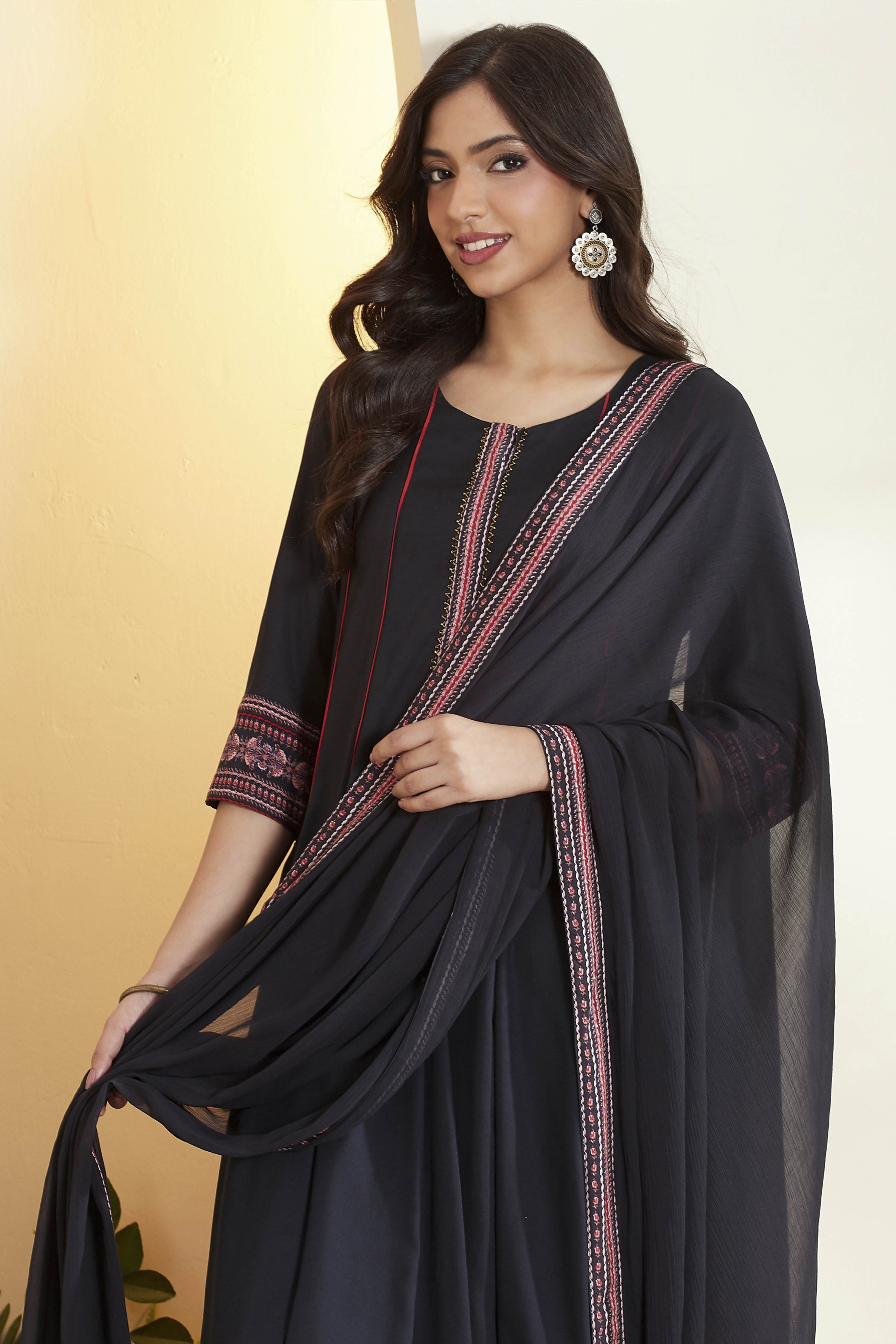 Black Viscose Rayon Kalidar Suit Set image number 1