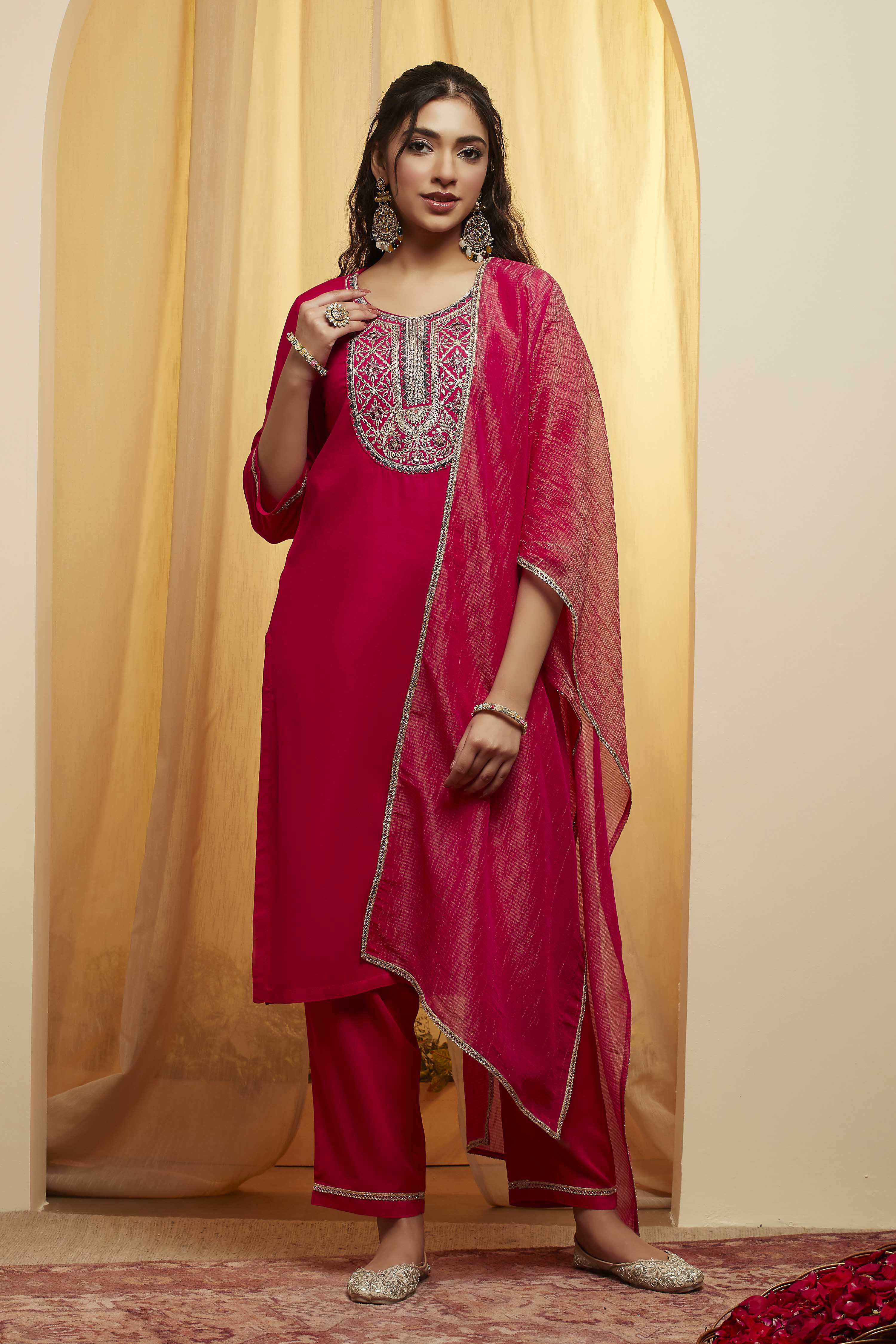 Fuschia Viscose Rayon Straight Suit Set image number 6