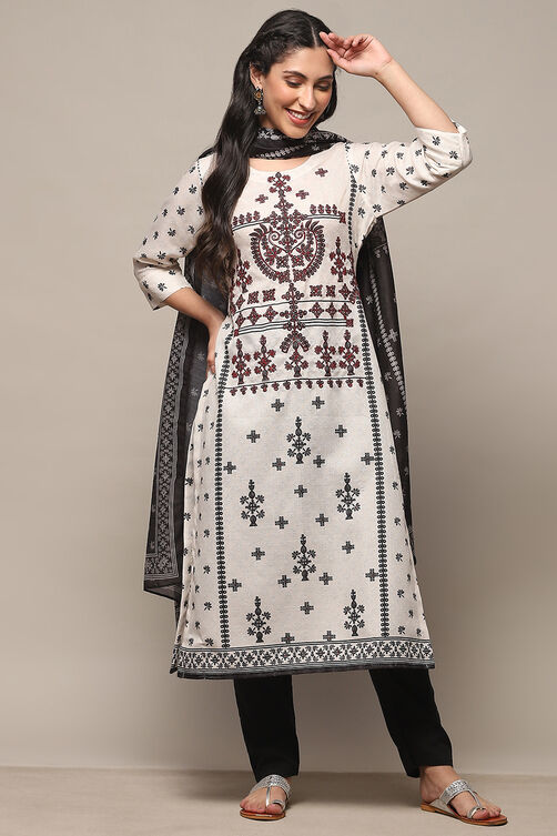 Off White Cotton Unstitched Suit set image number 1