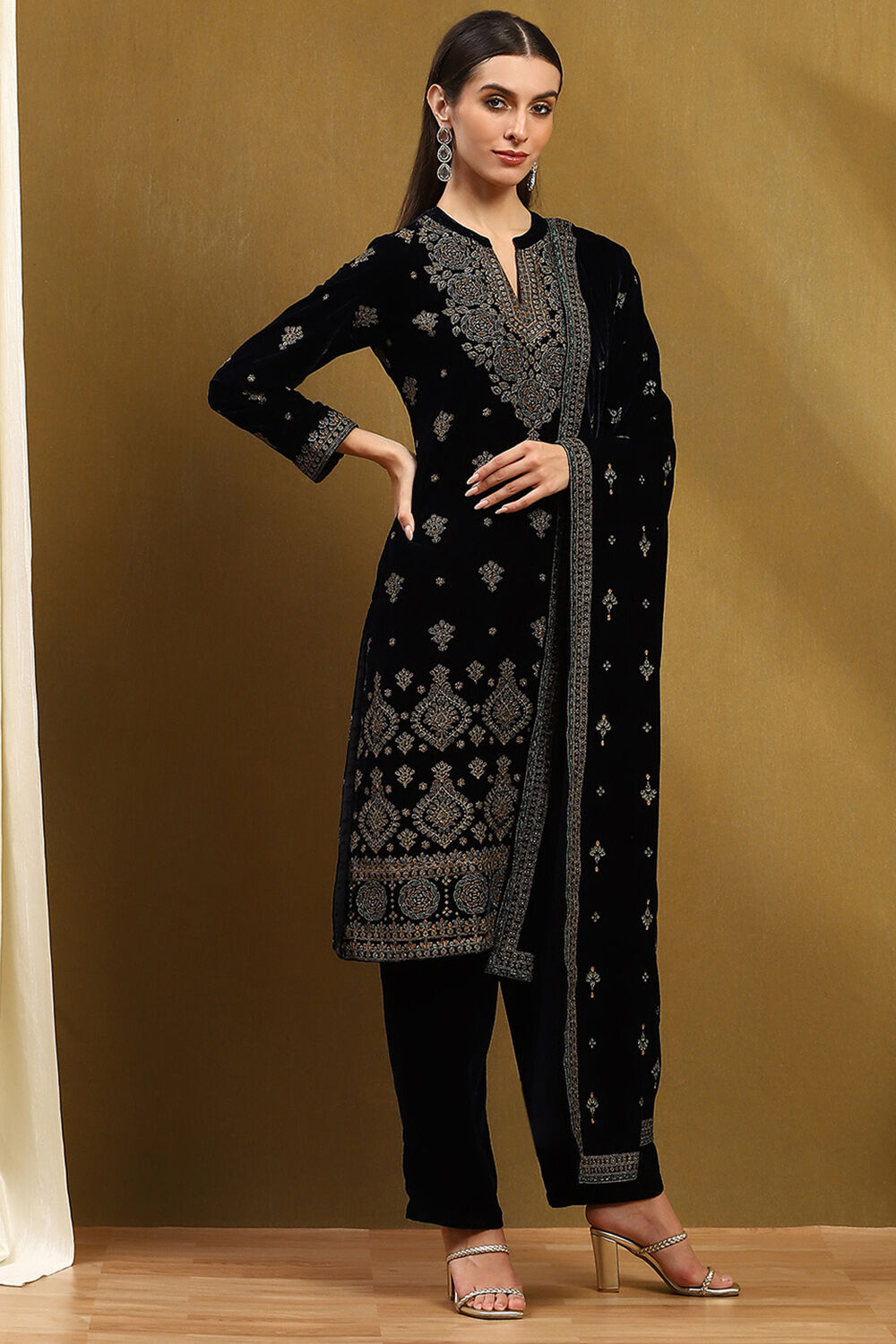 Navy Polyester Straight Suit Set image number 5