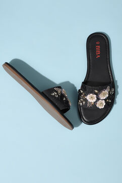 Black Embroidered Sandals image number 2