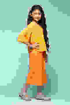 Yellow Cotton Straight Printed Kurta Set image number 5