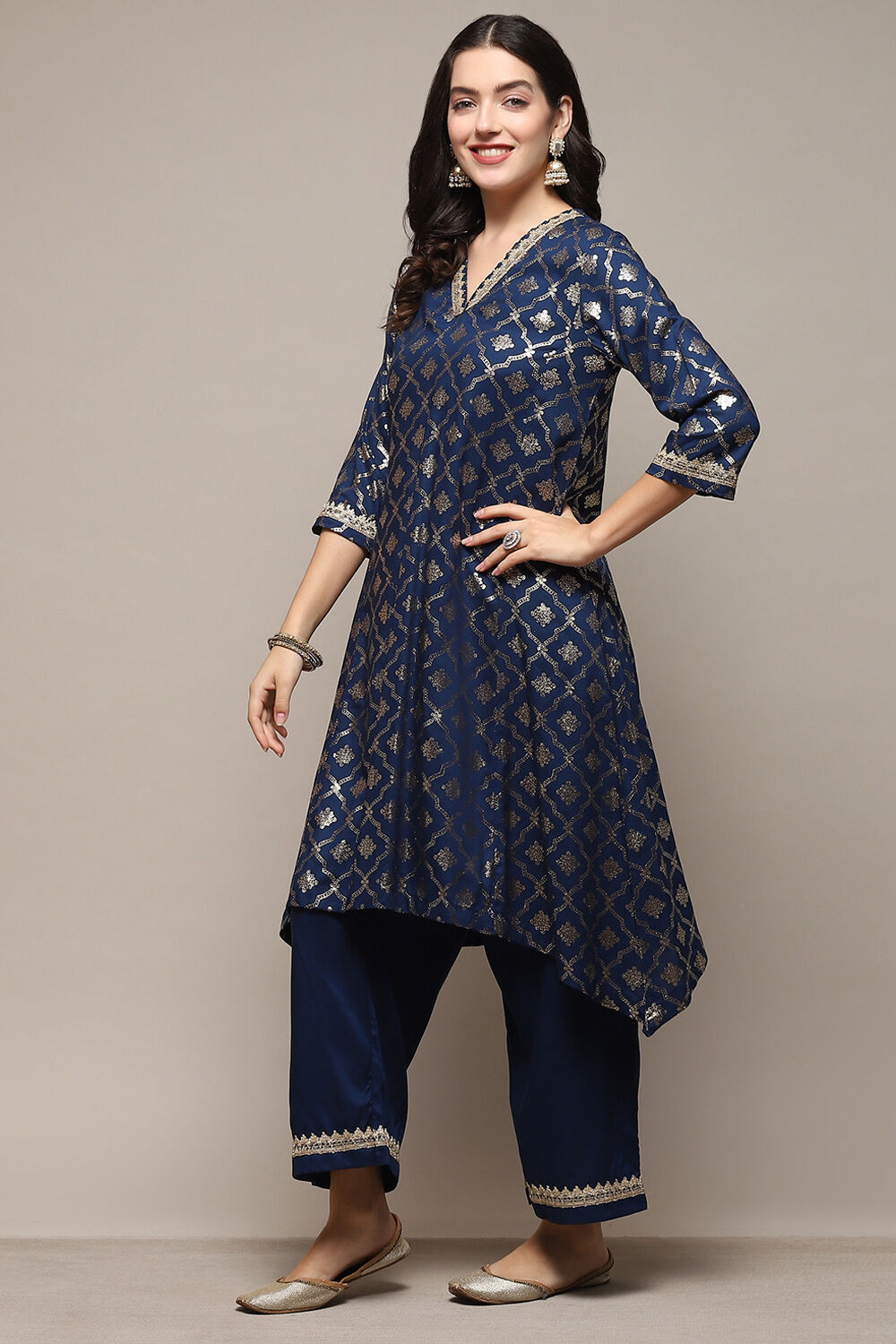 Blue Cotton Straight Printed Kurta Palazzo Suit Set image number 3