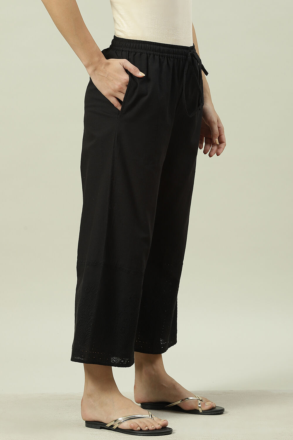 Off White Cotton Solid Palazzo image number 2