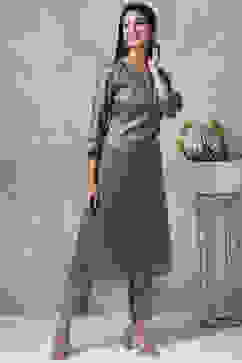 Brown Metallic Cotton Straight Kurta Pants Set image number 3