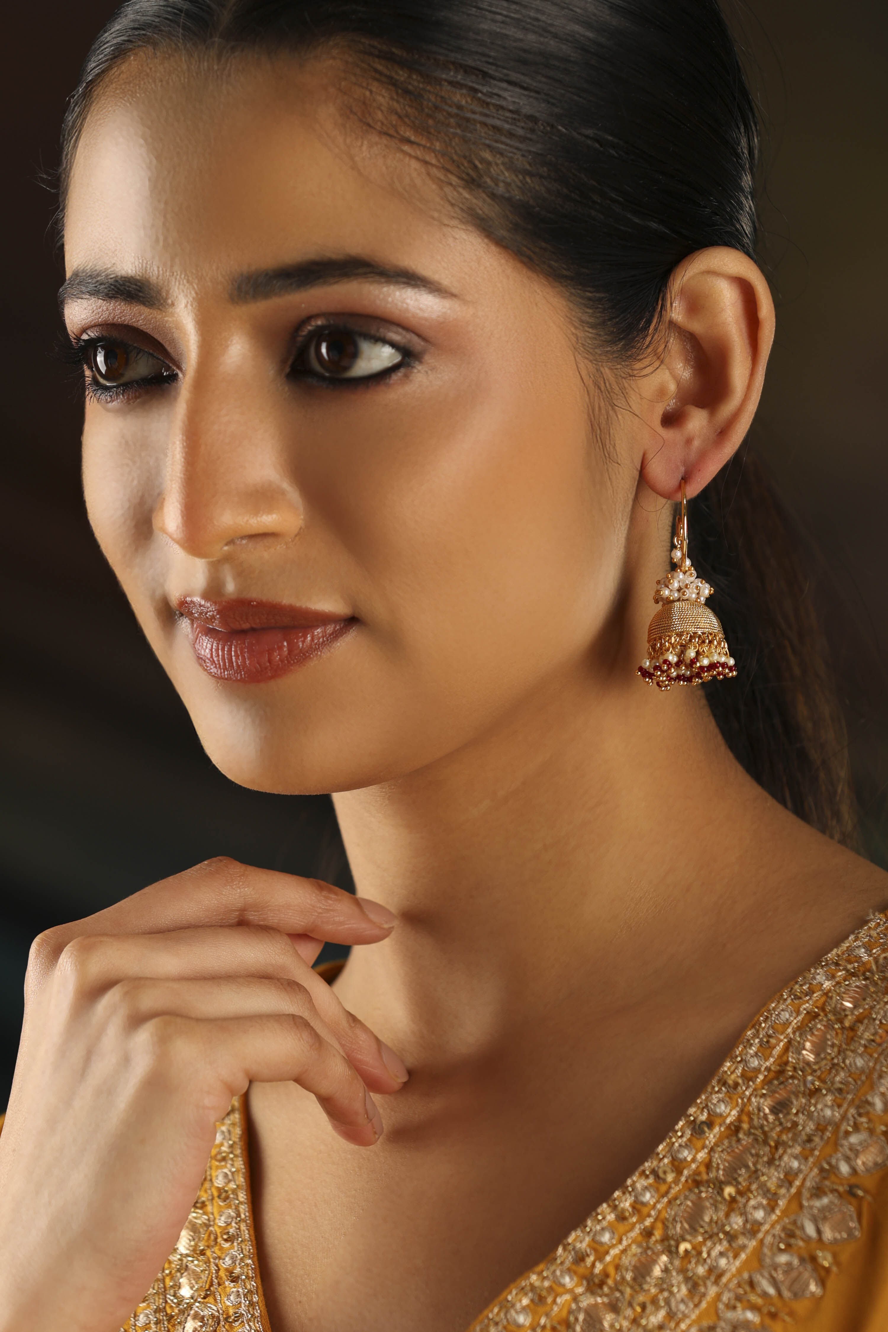 Red Stone Earrings image number 3