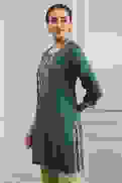 Blue Solid Straight Short Kurta image number 2