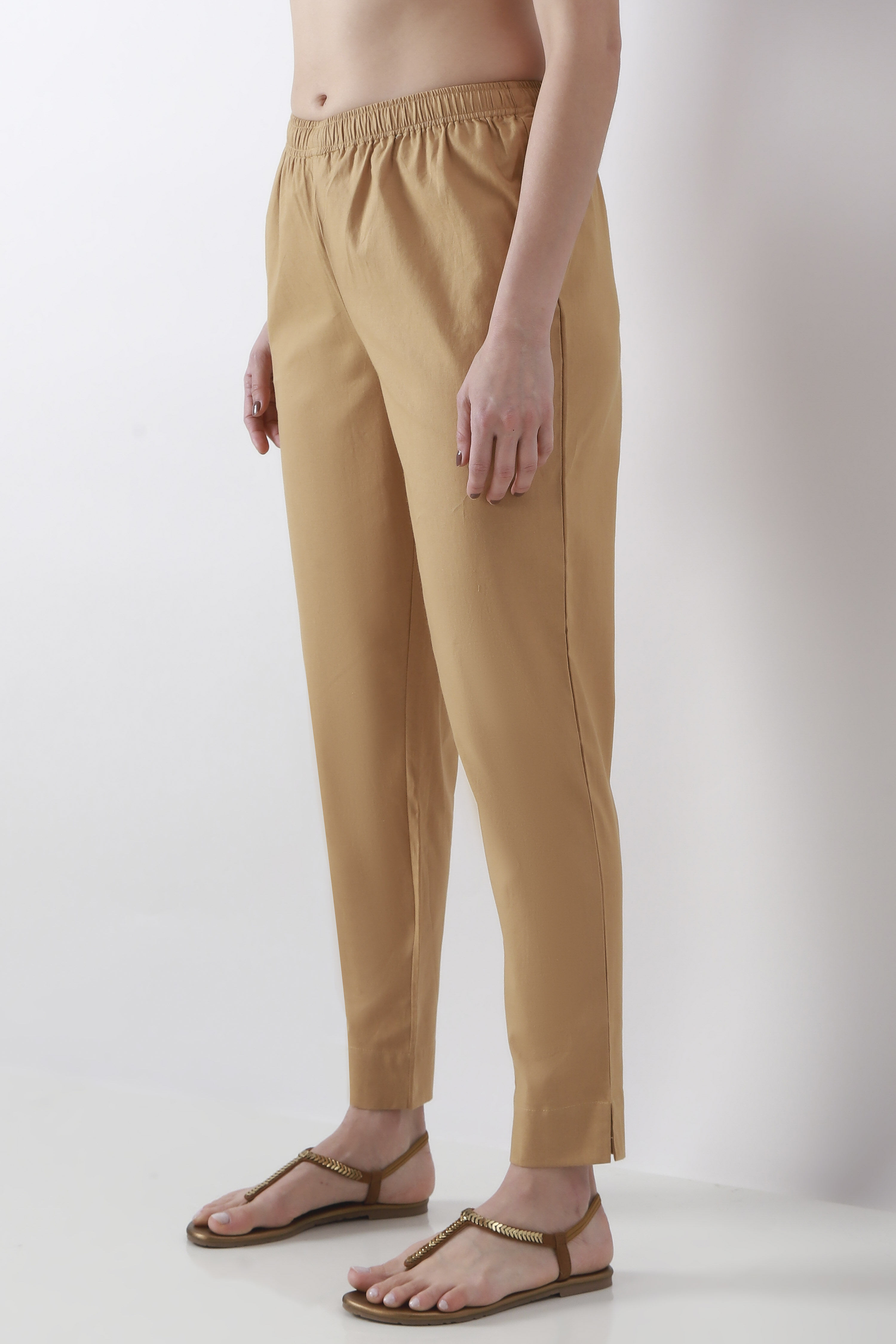 Gold-Toned Cotton Solid Fitted Pants image number 2