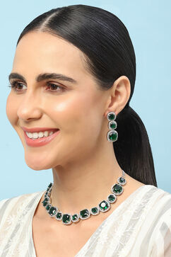 Emerald Green Brass Necklace Set image number 3