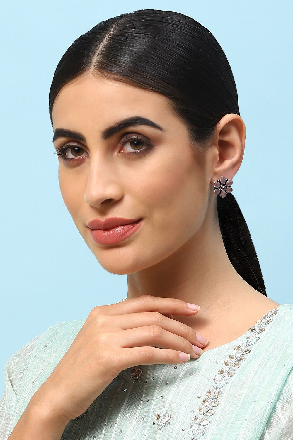 Light Pink Brass Earrings image number 3