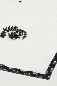 Black Cotton Printed Unstitched Suit Set image number 3