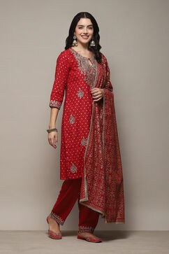 Red Rayon Straight Kurta Salwar Suit Set image number 6