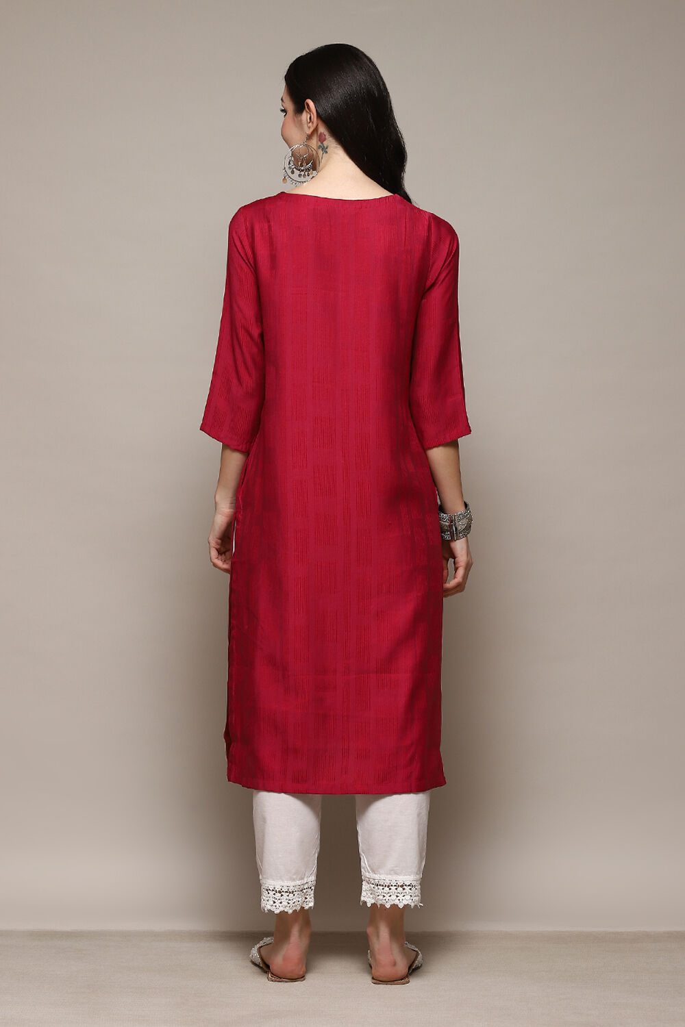 Berry Poly Viscose Straight Yarndyed Kurta image number 4