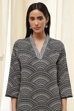 Black Straight Kurta image number 1