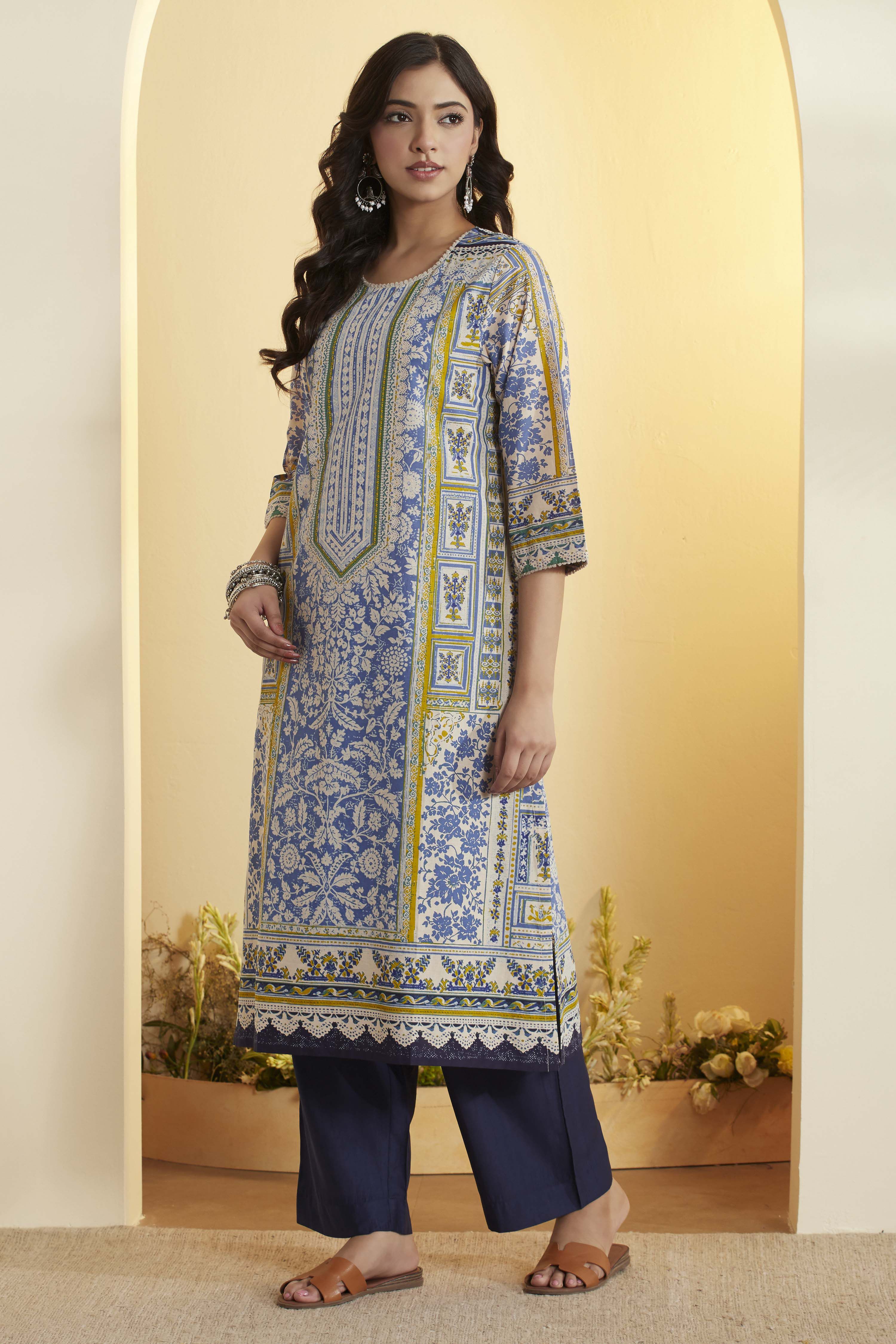 Blue Cotton Straight Kurta image number 2