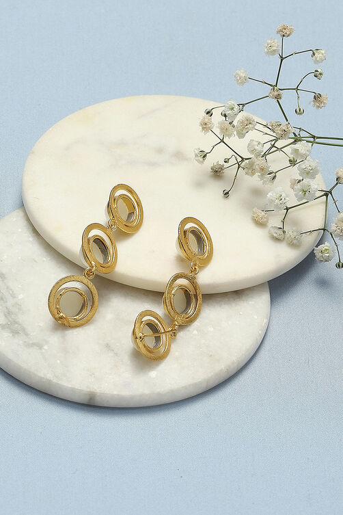 Pearl Pink Brass Earrings image number 2
