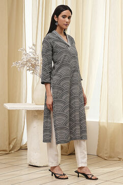 Black Straight Kurta image number 4