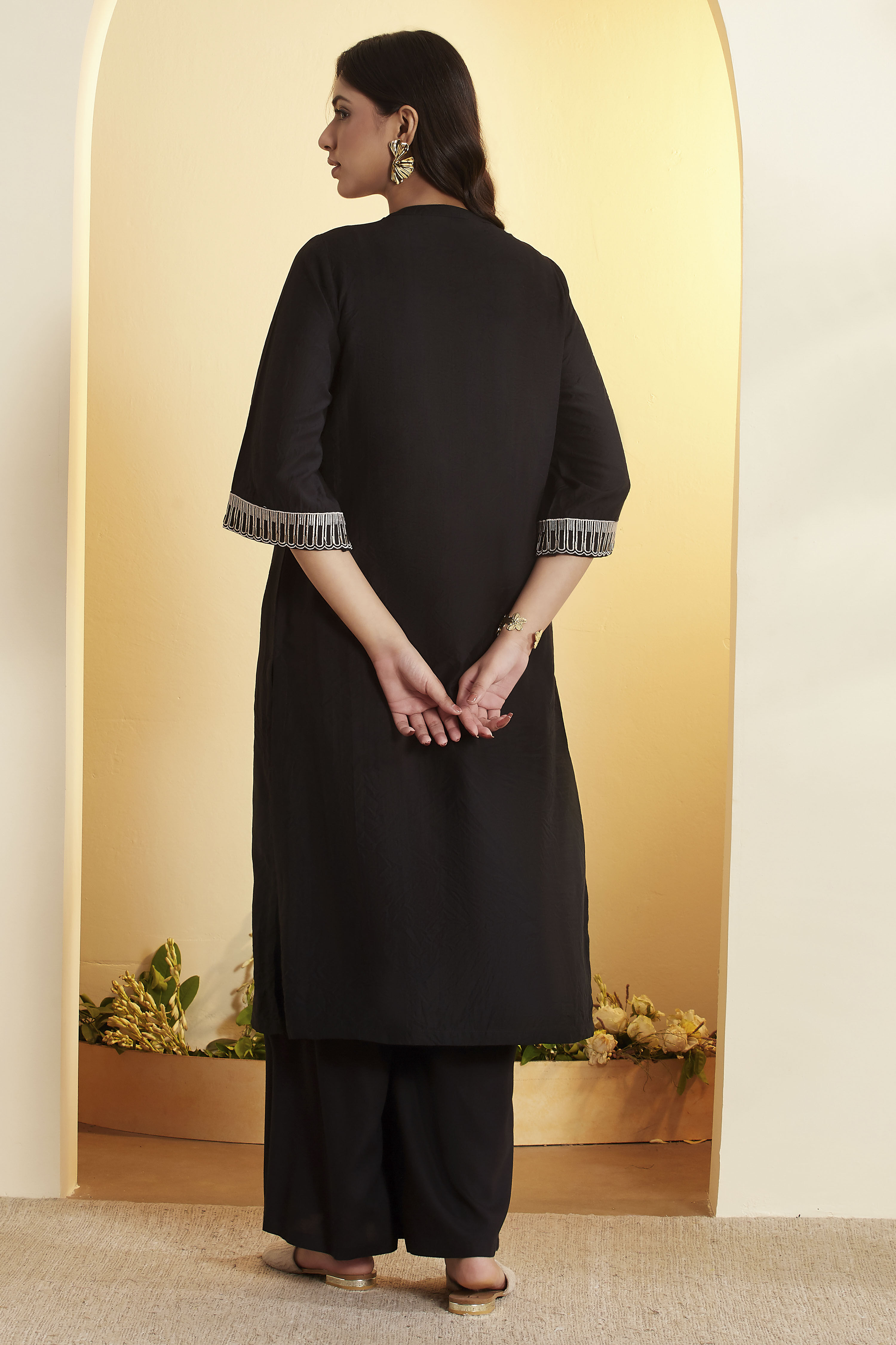 Black Viscose Silk Straight Kurta image number 4