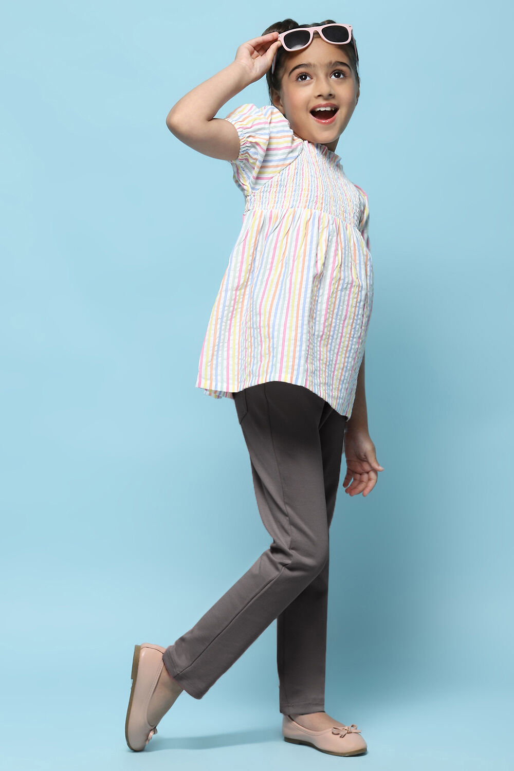 Grey Cotton Lycra Skinny Jeggings image number 6