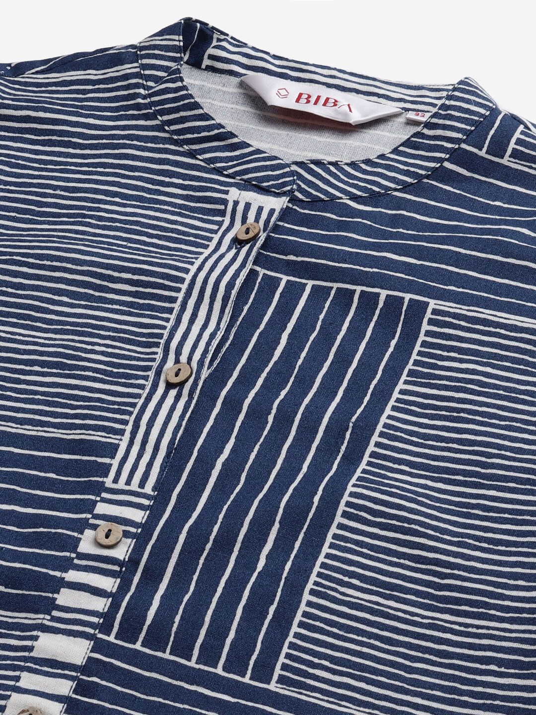 Green Cotton Blend Straight Kurta Slim Pant Suit Set image number 1