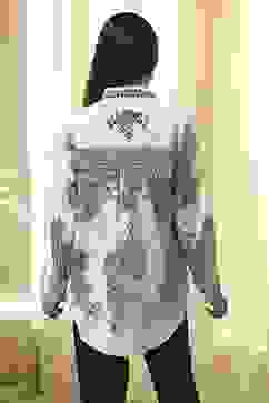 Off-White and Black Cotton Printed Straight Shirt image number 2