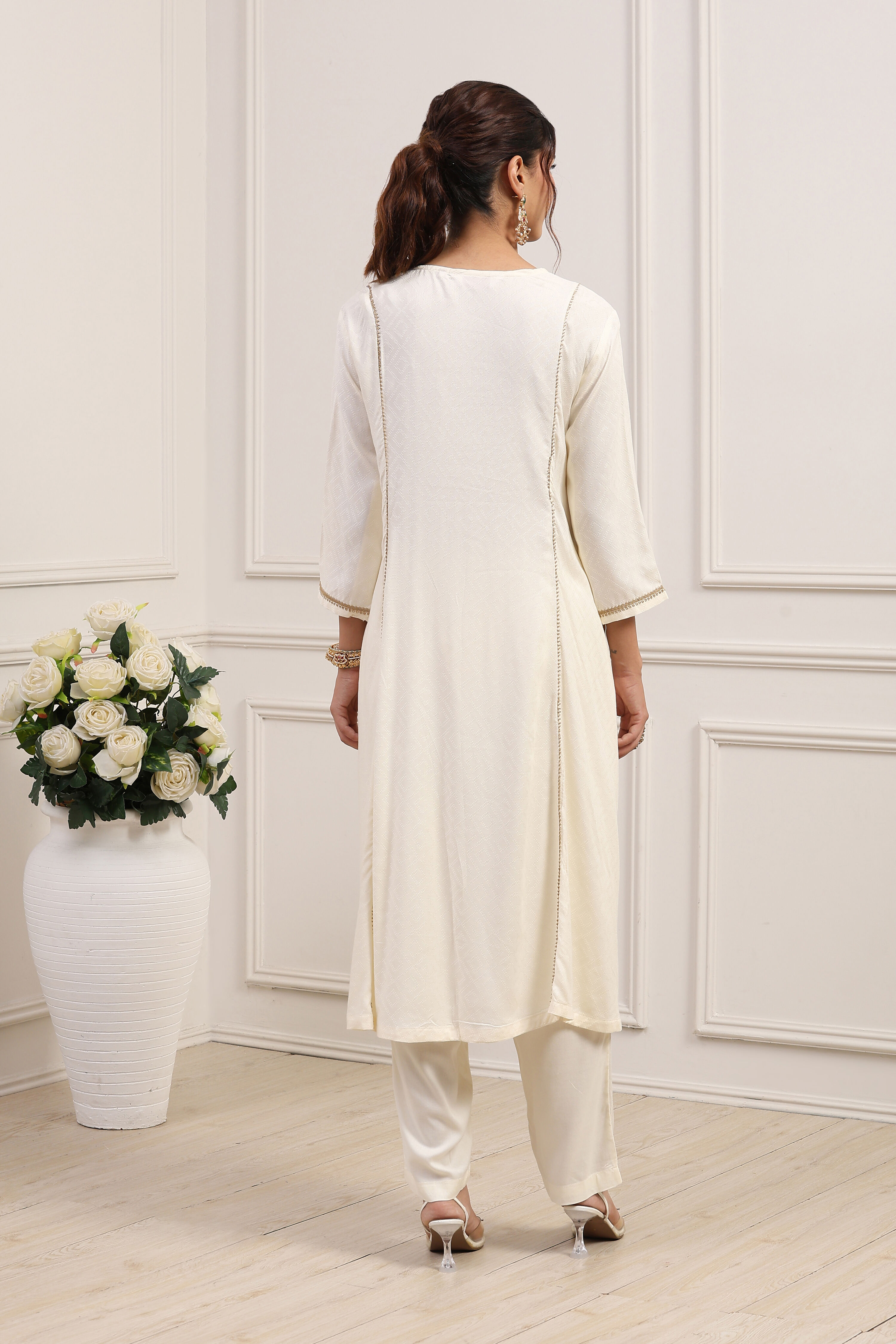 White Viscose Rayon Kalidar Suit Set image number 4