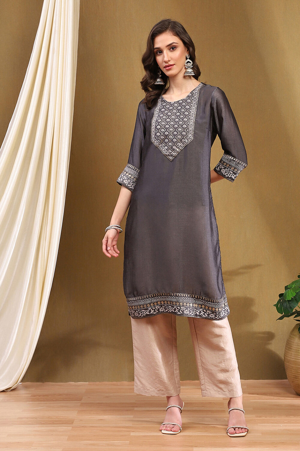 Grey Silk Yard Dyed Straight Festive Kurta image number 0