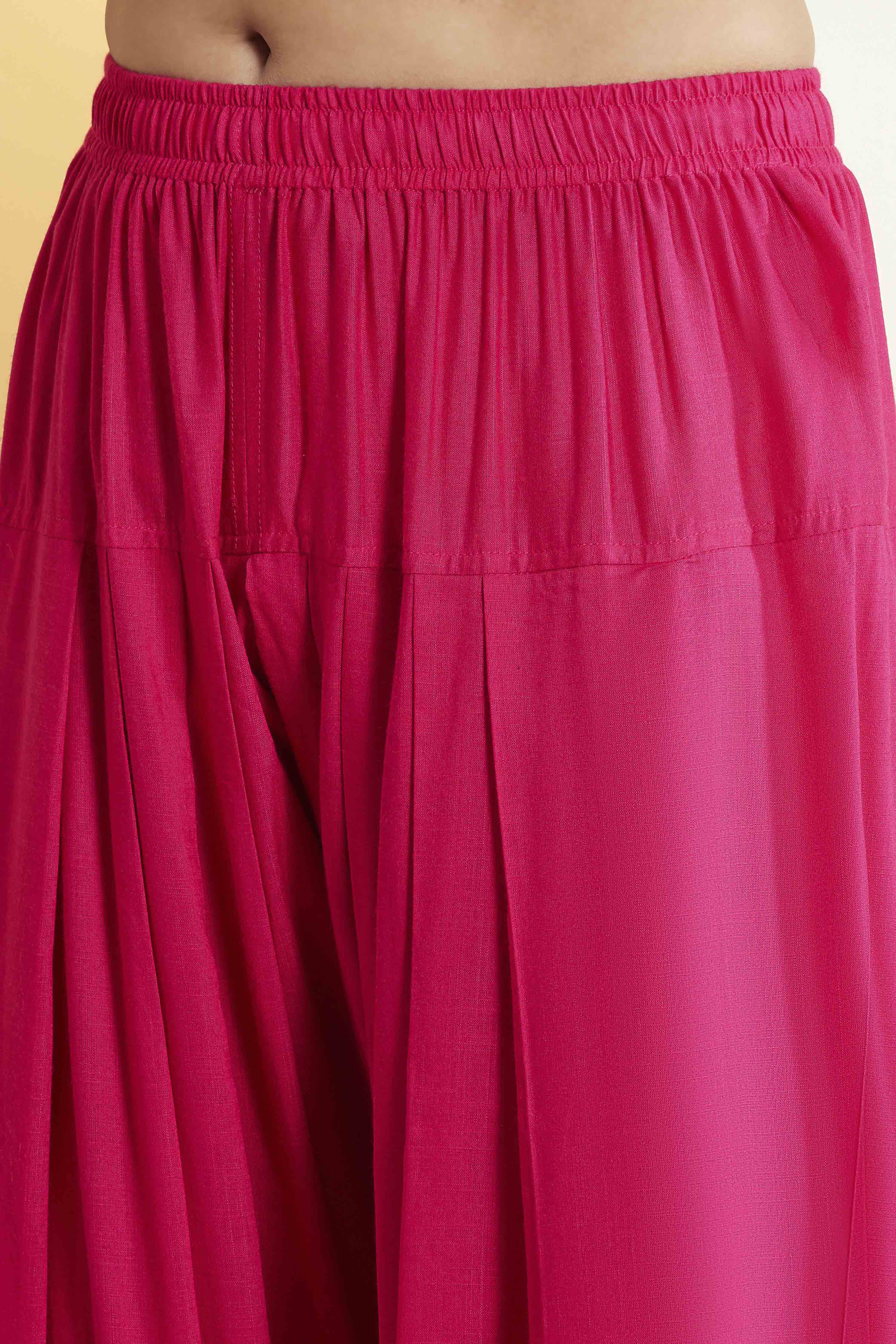 Fuchsia Floral Printed Straight Kurta Set image number 2
