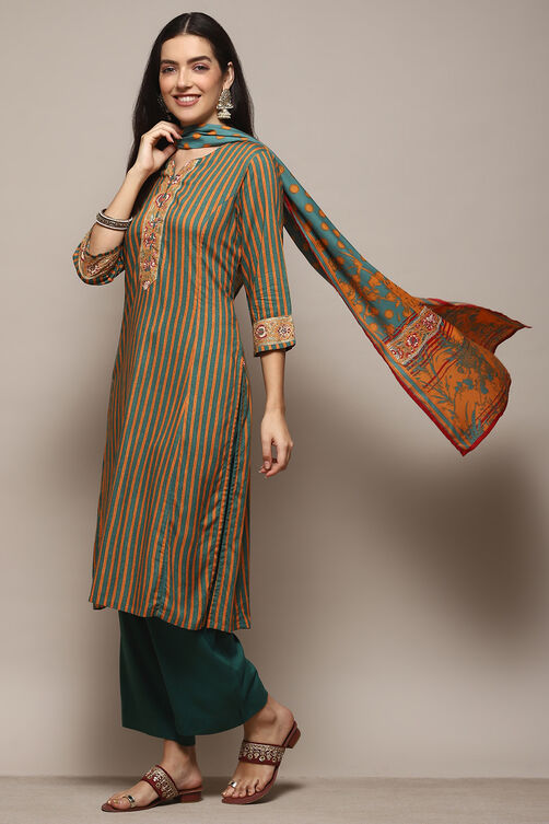 Green LIVA Straight Kurta Palazzo Suit Set image number 3