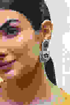 Green Alloy Drop & Danglers image number 1