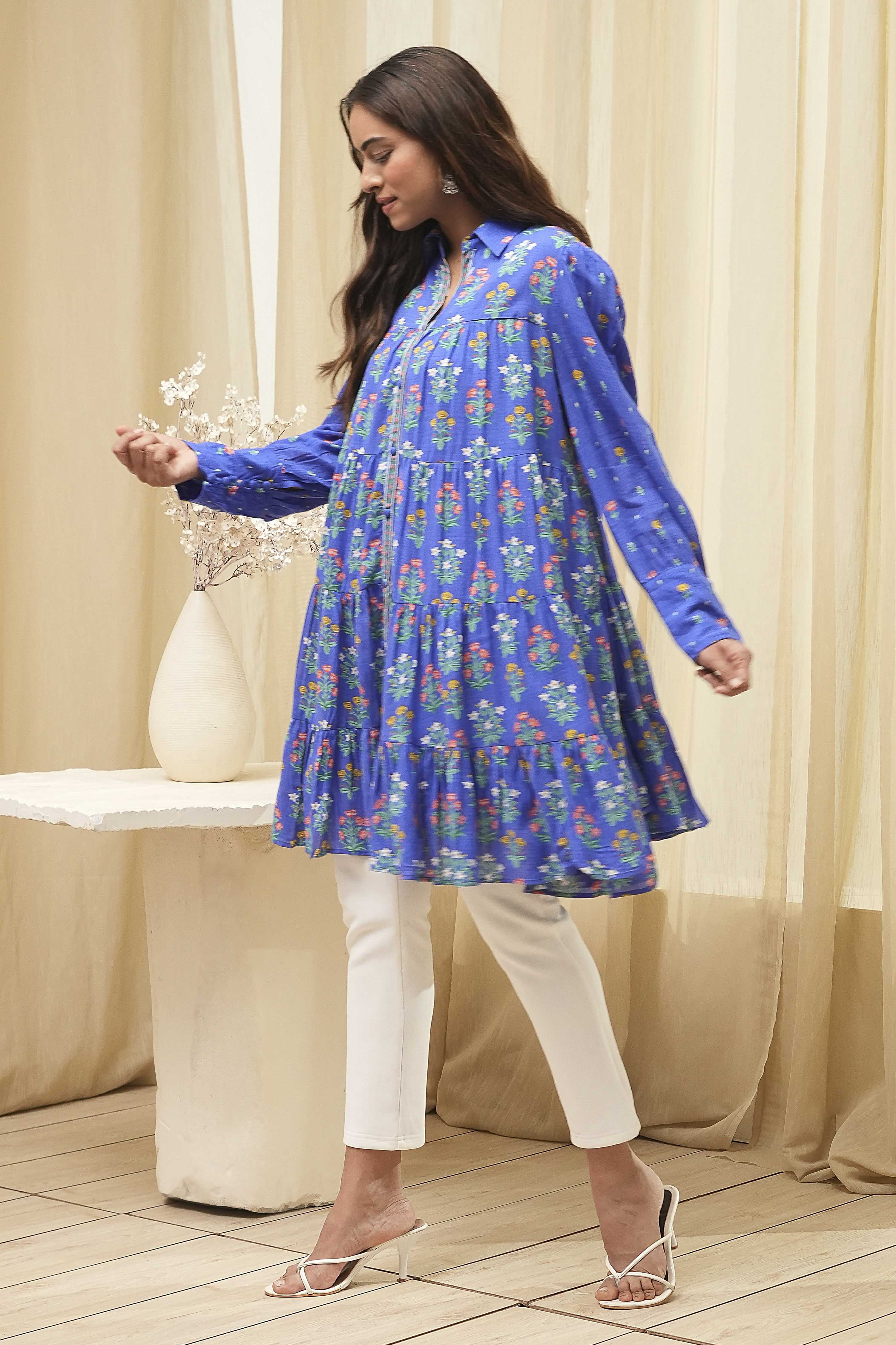 Blue Cotton Printed Shirt-Style Tiered Kurta image number 2