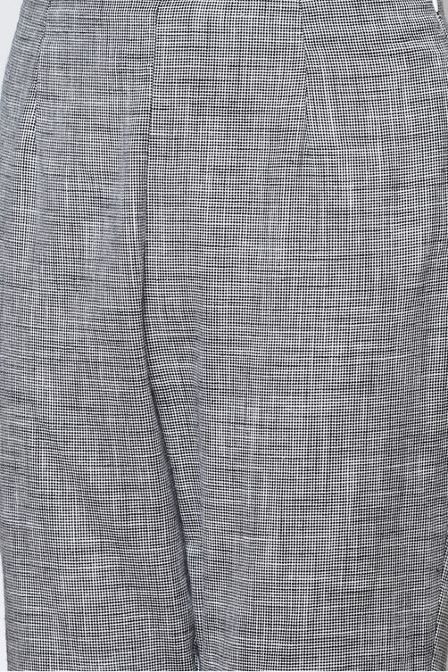 Off White Cotton Fusion Yarndyed Kurta Set image number 2
