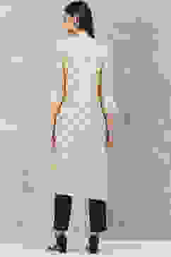 Beige Rayon A-Line Printed Kurta image number 4