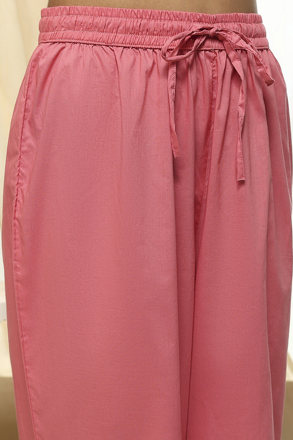 Pink and Off-White Cotton Printed Gathered Kurta Set image number 2