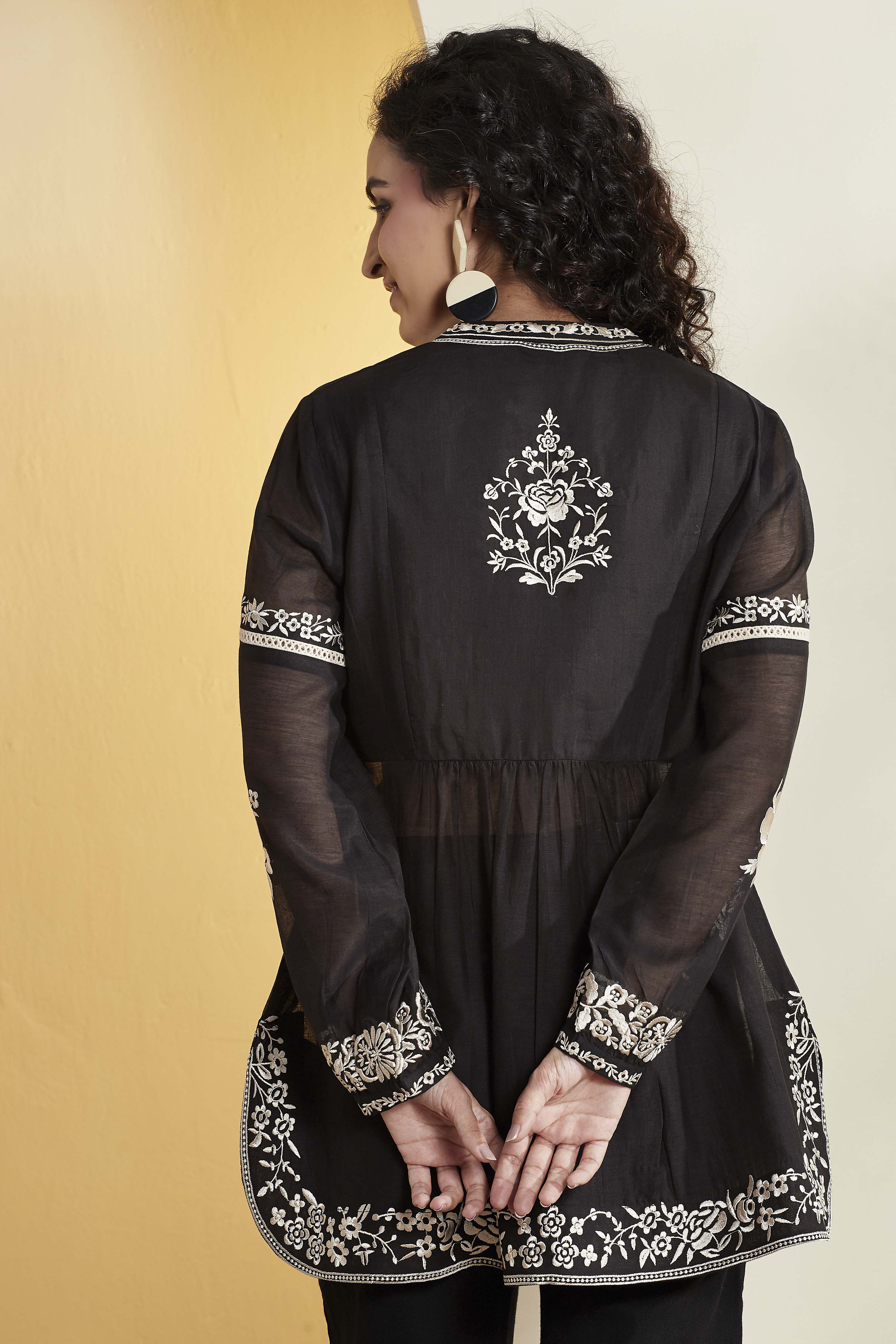 Black Cotton Silk Floral Embroidered Kurti image number 5