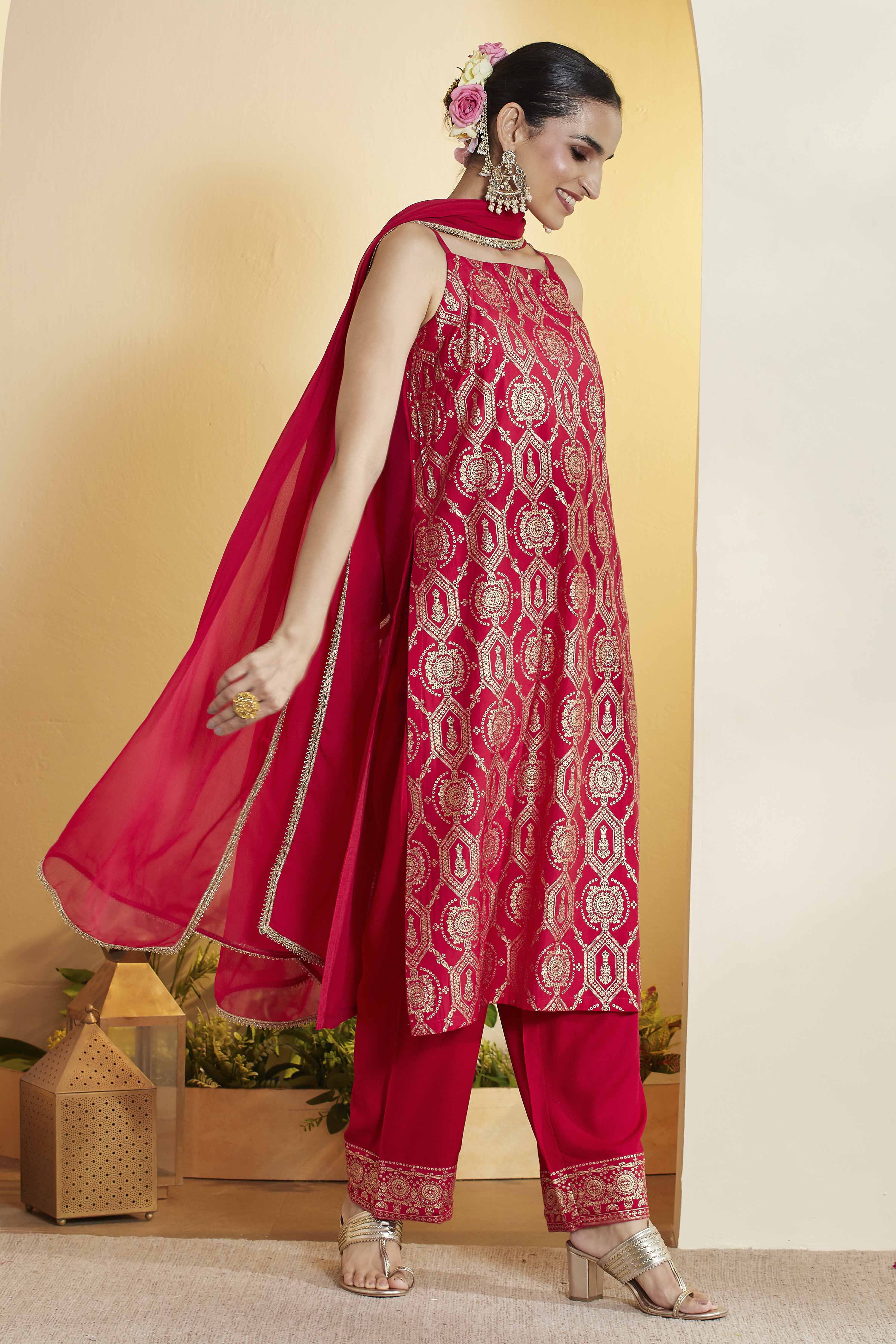 Red Geometric Printed Straight Viscose Blend Kurta Set image number 5